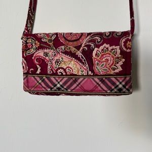 Vera Bradley small purse, cranberry paisley